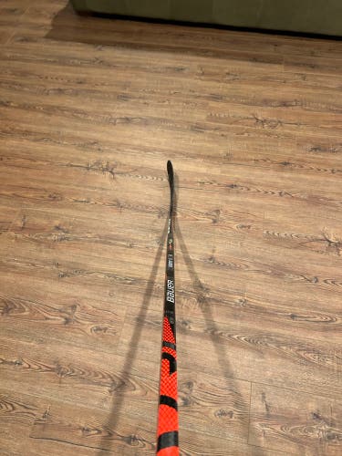 Lightly Used Bauer Vapor Flylite Intermediate Hockey Stick