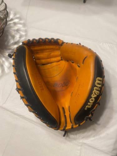 Catcher's 32.5" A2000 Baseball Glove