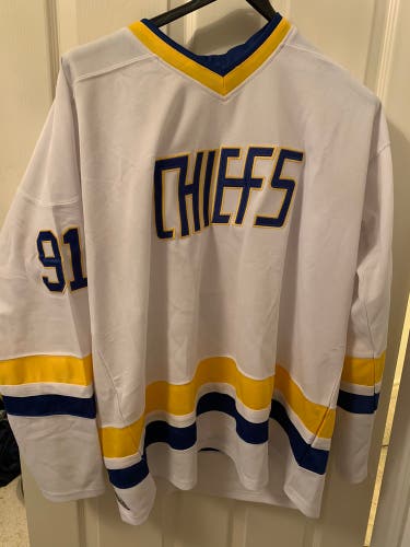 White Used Large/Extra Large  Jersey
