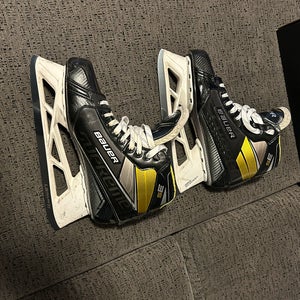 Bauer pro 3s goalie skates with two sets of blades