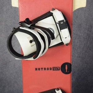 LIQUID NOTROD SNOWBOARD SIZE 117 CM WITH LIQUID SMALL BINDINGS