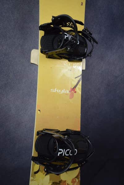 K2 SKYLA SNOWBOARD SIZE 147 CM WITH NEW PICCO MEDIUM BINDINGS