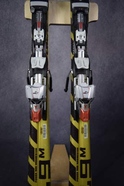 ATOMIC SL 9 M SKIS SIZE 170 CM WITH ATOMIC BINDINGS | SidelineSwap