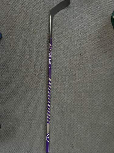 "Niagara Univ." Warrior Alpha LX Pro Hockey Stick