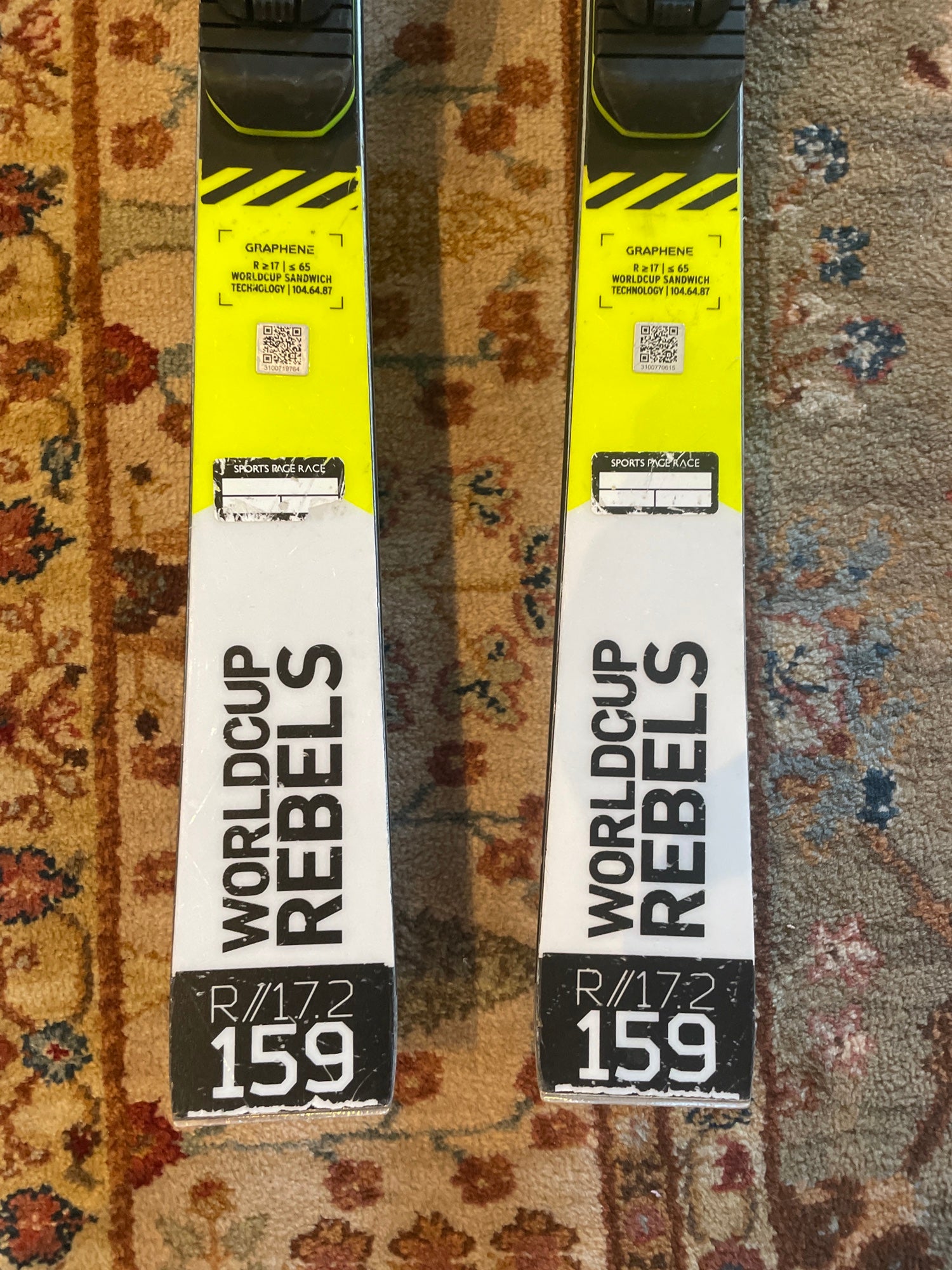 Head GS Racing Skis 159 cm | SidelineSwap