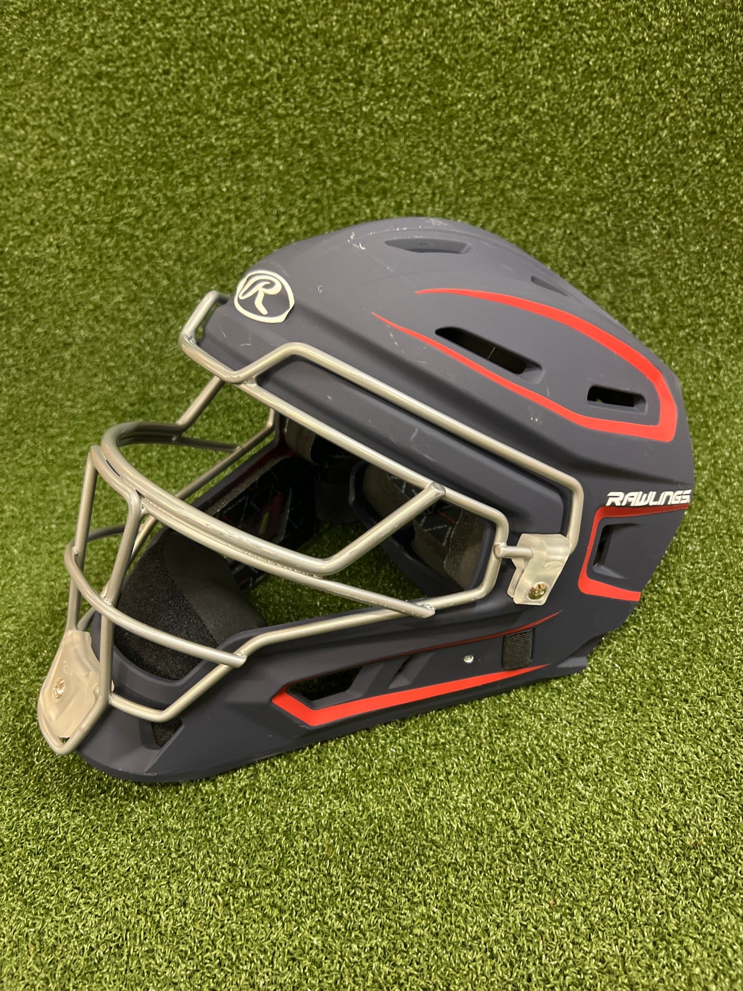 Rawlings Velo 2.0 Catcher's Helmet, Top Catcher's Gear