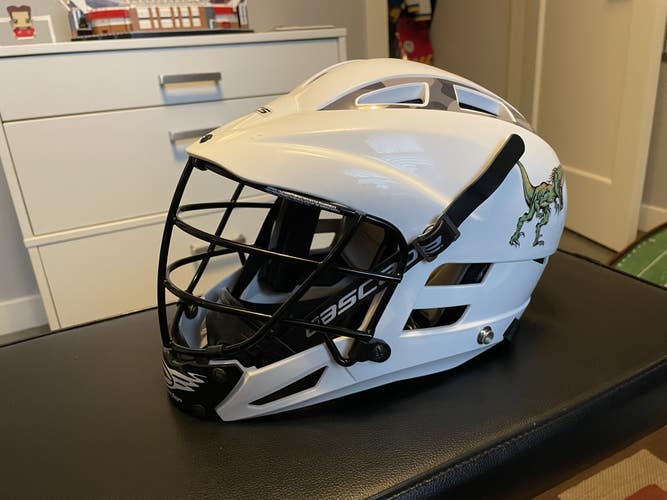 Used Player's Cascade CS Youth Helmet