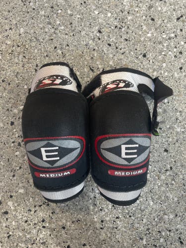 New Medium Easton  Stealth S1 Elbow Pads