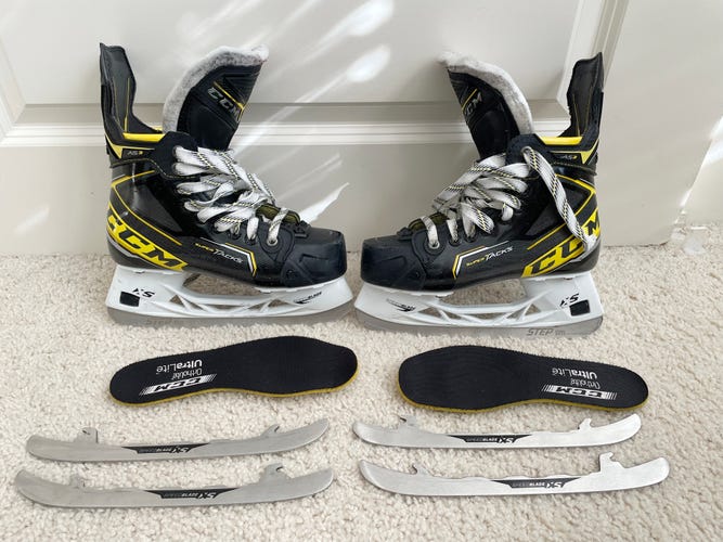 Junior Used CCM Super Tacks AS3 Hockey Skates Regular Width Size 3 with Step Steel