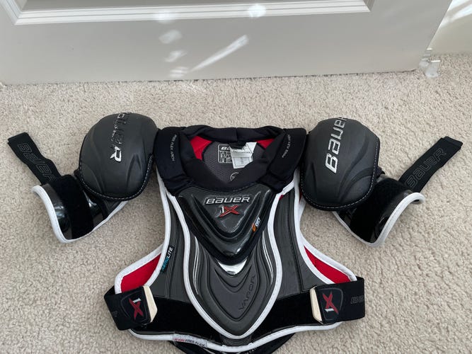 Junior Used Small Bauer Vapor 1X Shoulder Pads