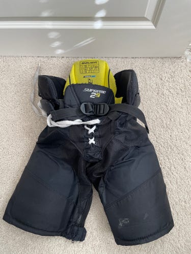 Junior Used Small Bauer Supreme 2S Hockey Pants
