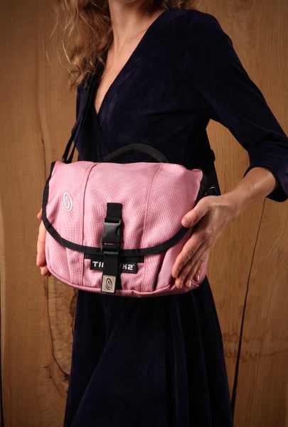Crossbody bag Timbuk2 Pink in Polyester - 33452265