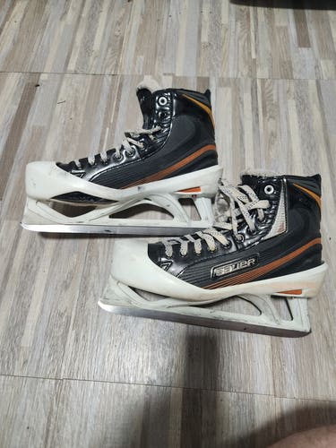 Senior Used Bauer Elite Hockey Goalie Skates Regular Width Size 10