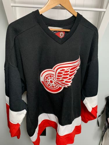 Detroit Red Wings Jersey