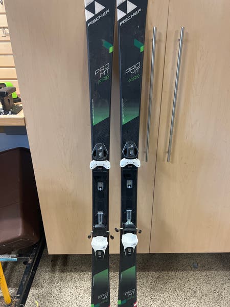 Fischer Pro Mt Fire 160cm with RS9 Bindings | SidelineSwap | Buy