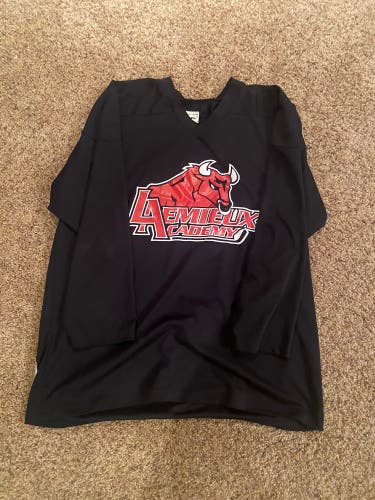 Black Used Medium  Jersey