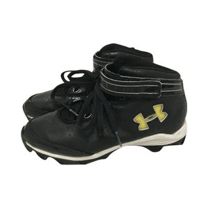 Used Under Armour Crusher Junior 03.5 Football Cleats