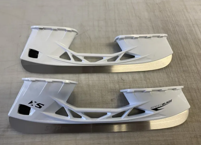 Pair - New CCM SpeedBlade XS with STEP Steel runners 280mm