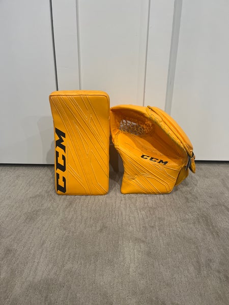 CCM Pro Stock Daccord Extreme Flex 4 Gloves