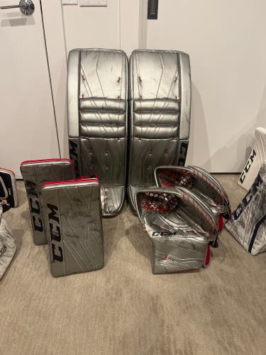 CCM Pro Stock Extreme Flex III Goalie Full Set