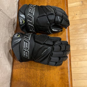Bauer 14"  Gloves