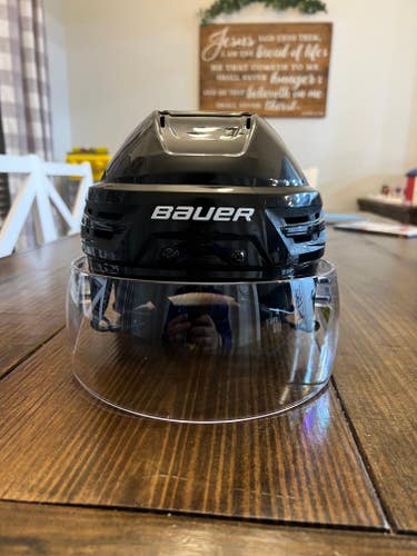 Bauer Re-akt 85 Helmet Black Medium with Visor