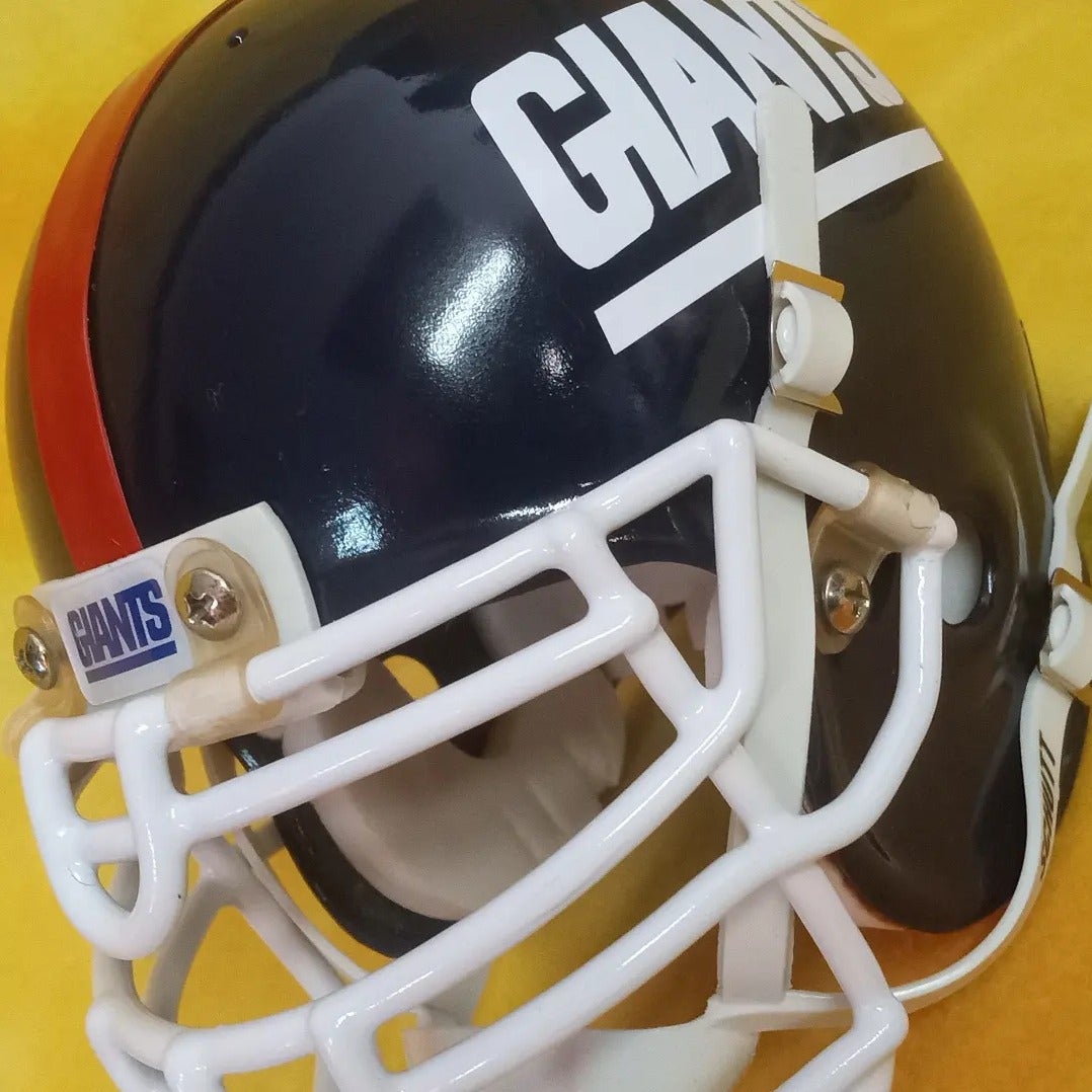 Baltimore Ravens Old Original Logo NFL Riddell Mini Football Helmet for  Sale in Bartow, FL - OfferUp