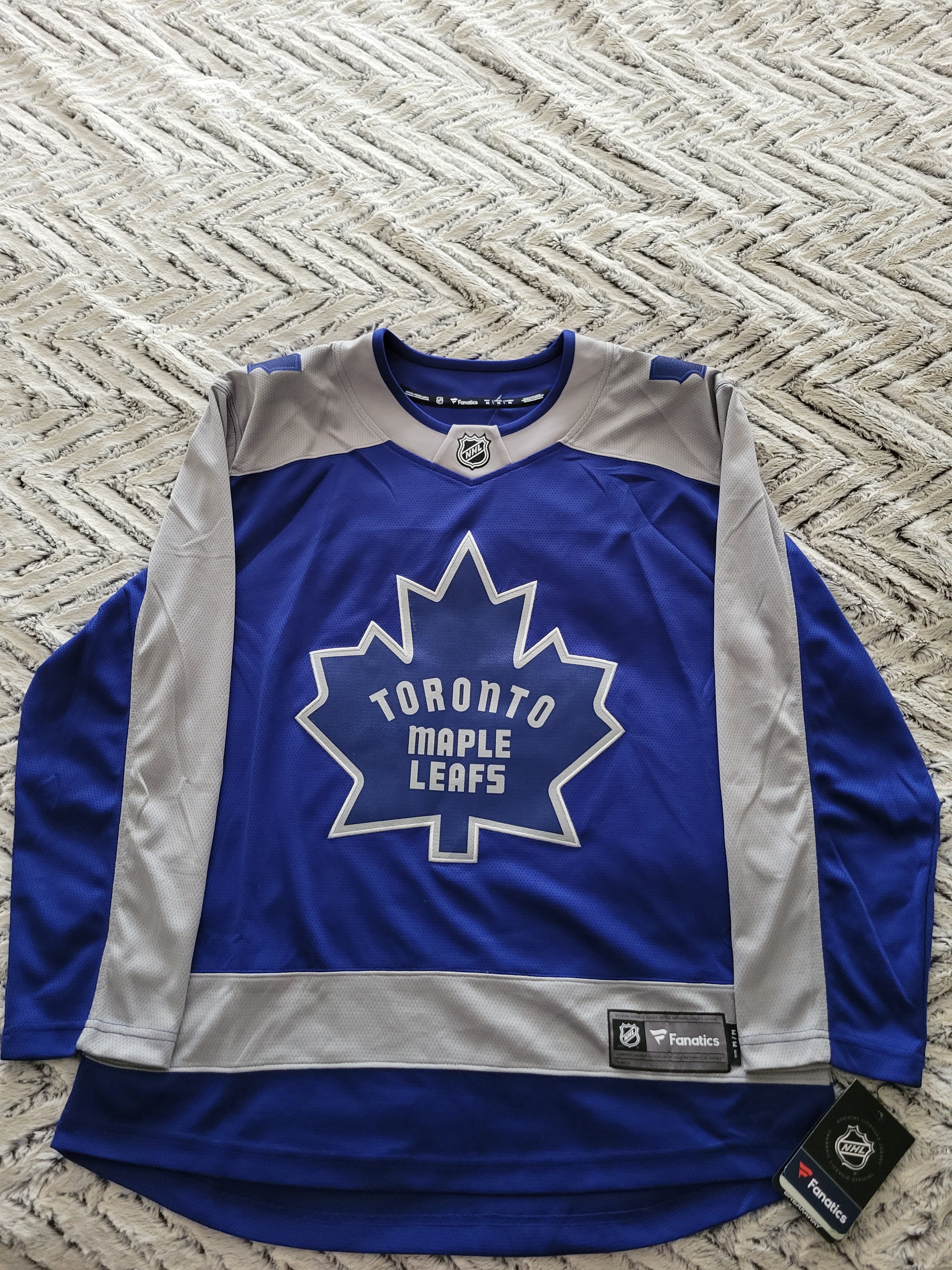 Toronto Maple Leafs Fanatics Women's Reverse Retro Jersey