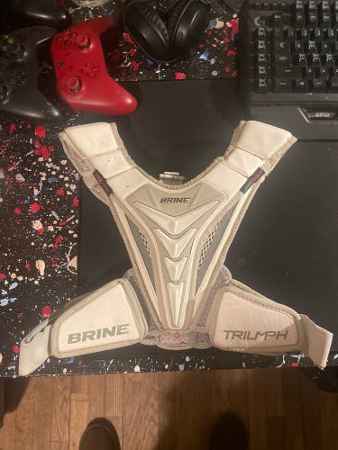 Brine Triumph Shoulder Pads