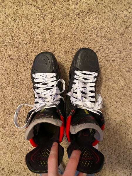 Used Bauer Regular Width Size 9.5 Vapor 2X Pro Hockey Skates