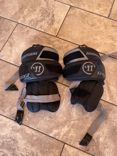Warrior Xr2 knee pads