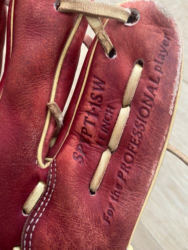 Infield 11" Heart of the Hide Baseball Glove