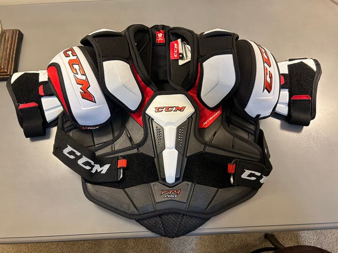 Used Small CCM JetSpeed FT4 Pro Shoulder Pads