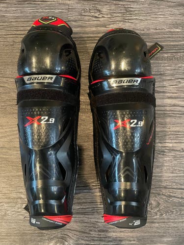 Used Bauer  Vapor X2.9 Shin Pads
