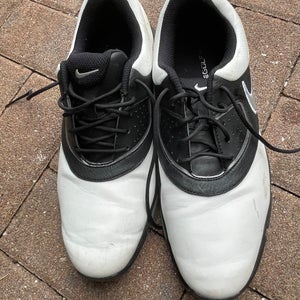 Nike Golf Shoes Size 9 US Used