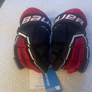 New Bauer 14"  Supreme 3s Black/Red Gloves