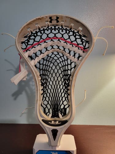 Used Attack & Midfield Under Armour Strung Command Low Head