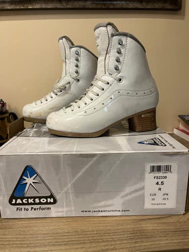 Jackson Ultima Entre Figure boot Size 4.5