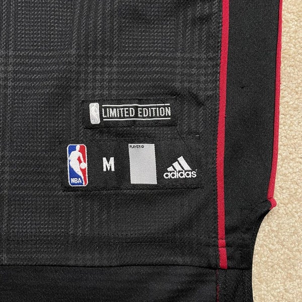 Adidas Blackout Lebron Jersey Miami Heat for Sale in Delray Beach