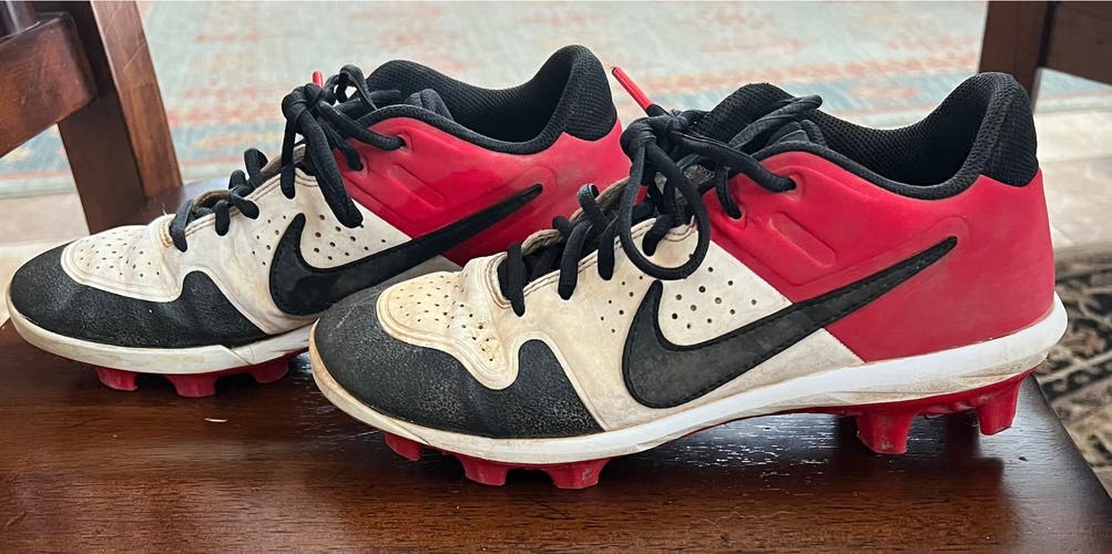 Nike Alpha Huarache Baseball Cleats 6Y