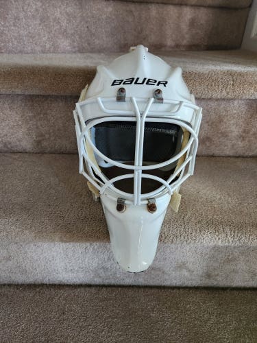 Sr Bauer 950X Goalie Mask- M/L