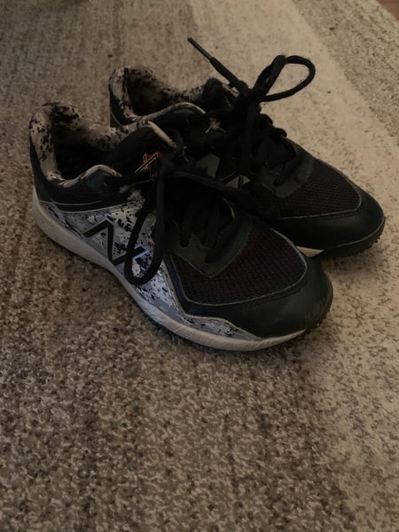Black Youth Unisex Used New Balance Shoes