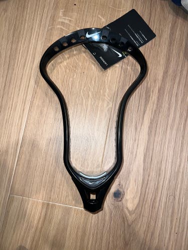 New Unstrung Nike CEO Head