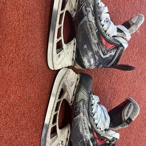 Bauer APX2 Skates 8D used