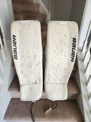 Bauer Large Ultrasonic Goalie Leg Pads