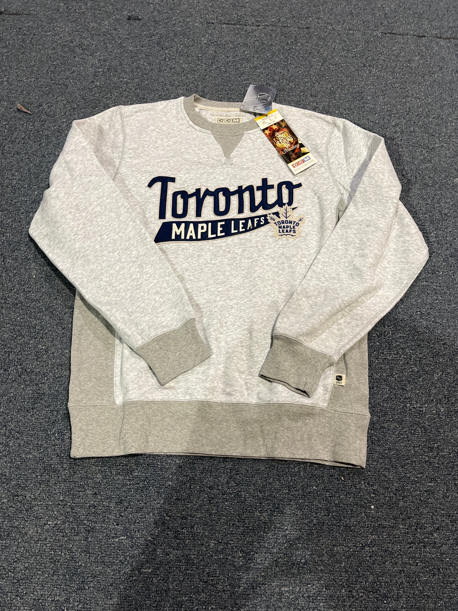 SportBuffShop.com on X: Toronto Maple Leafs hoodies make a perfect gift  for the diehard Leafs fan in your life. Browse our incredible selection of  authentic Toronto Maple Leafs hoodies today! Choose your