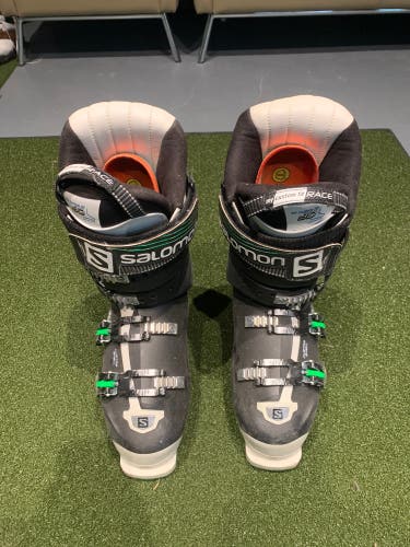 Used Salomon Ski Boots
