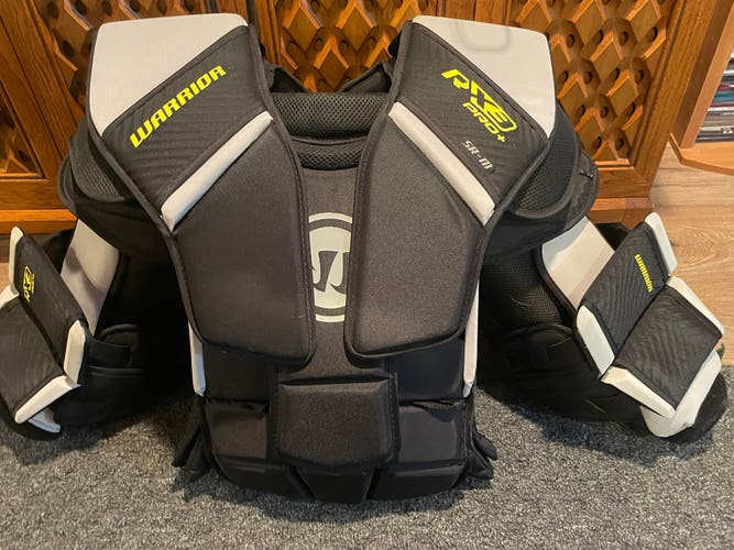 Warrior Ritual X3 Pro+ Senior Goalie Chest & Arm Protector