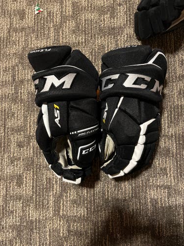 CCM 14" AS1 Gloves