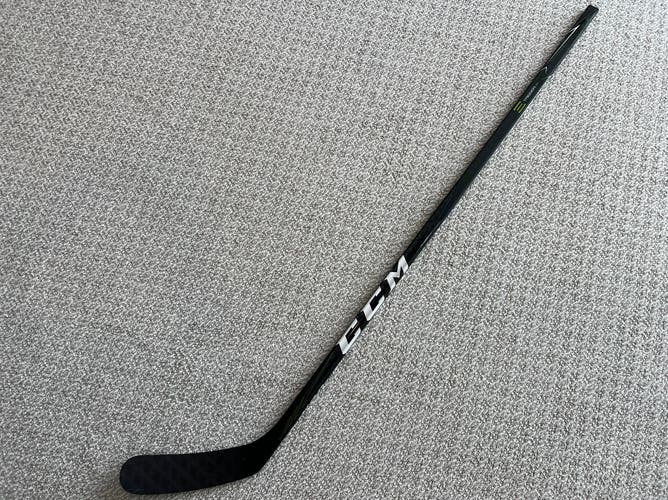 RARE Pro Stock CCM Ribcor Trigger ASY P14 H14 PM9 P42 Modano Hockey Stick Return